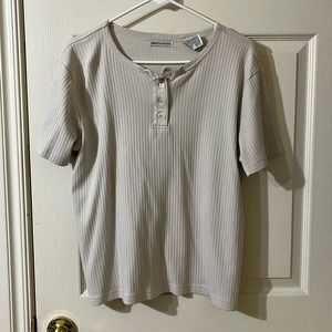 Women’s quarter button shirt